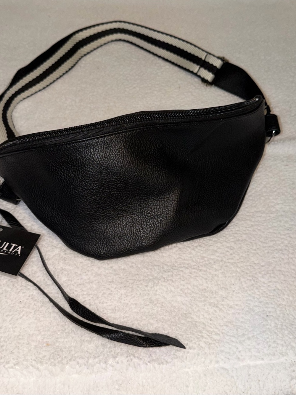 Ulta Black Women's Crossbody Belt Bag